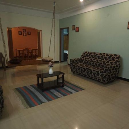 Shi'S Triveni Spacious 2Bhk Villa In Pappampatti, Коимбатур Экстерьер фото