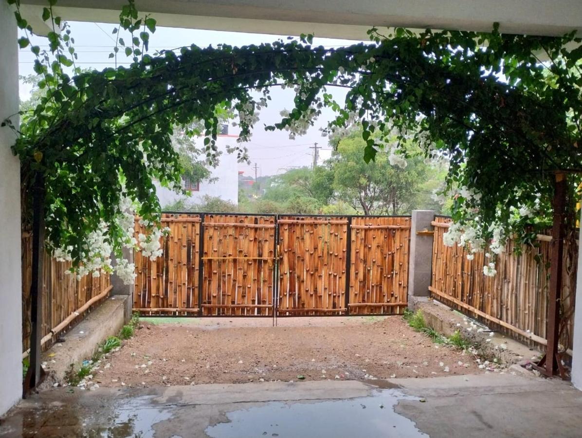Shi'S Triveni Spacious 2Bhk Villa In Pappampatti, Коимбатур Экстерьер фото