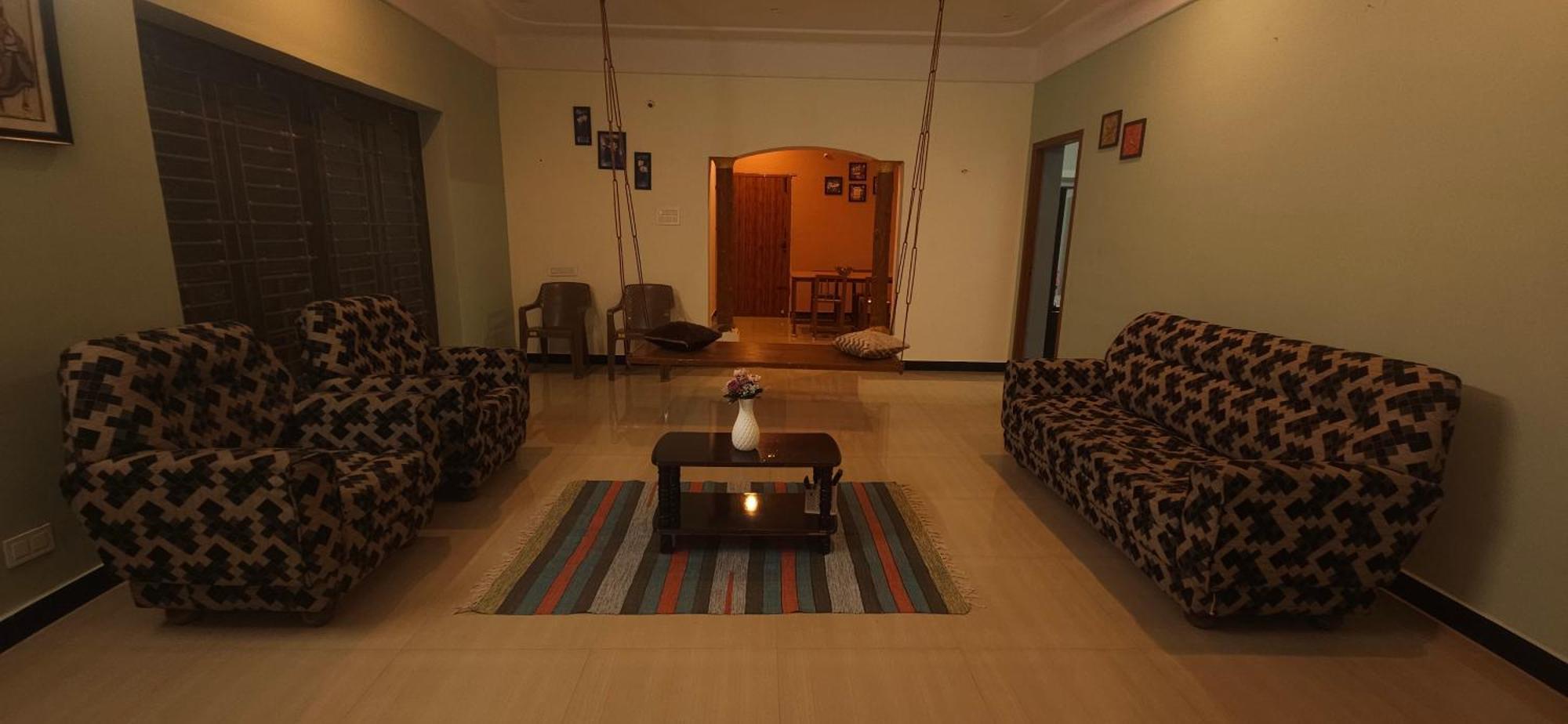 Shi'S Triveni Spacious 2Bhk Villa In Pappampatti, Коимбатур Экстерьер фото