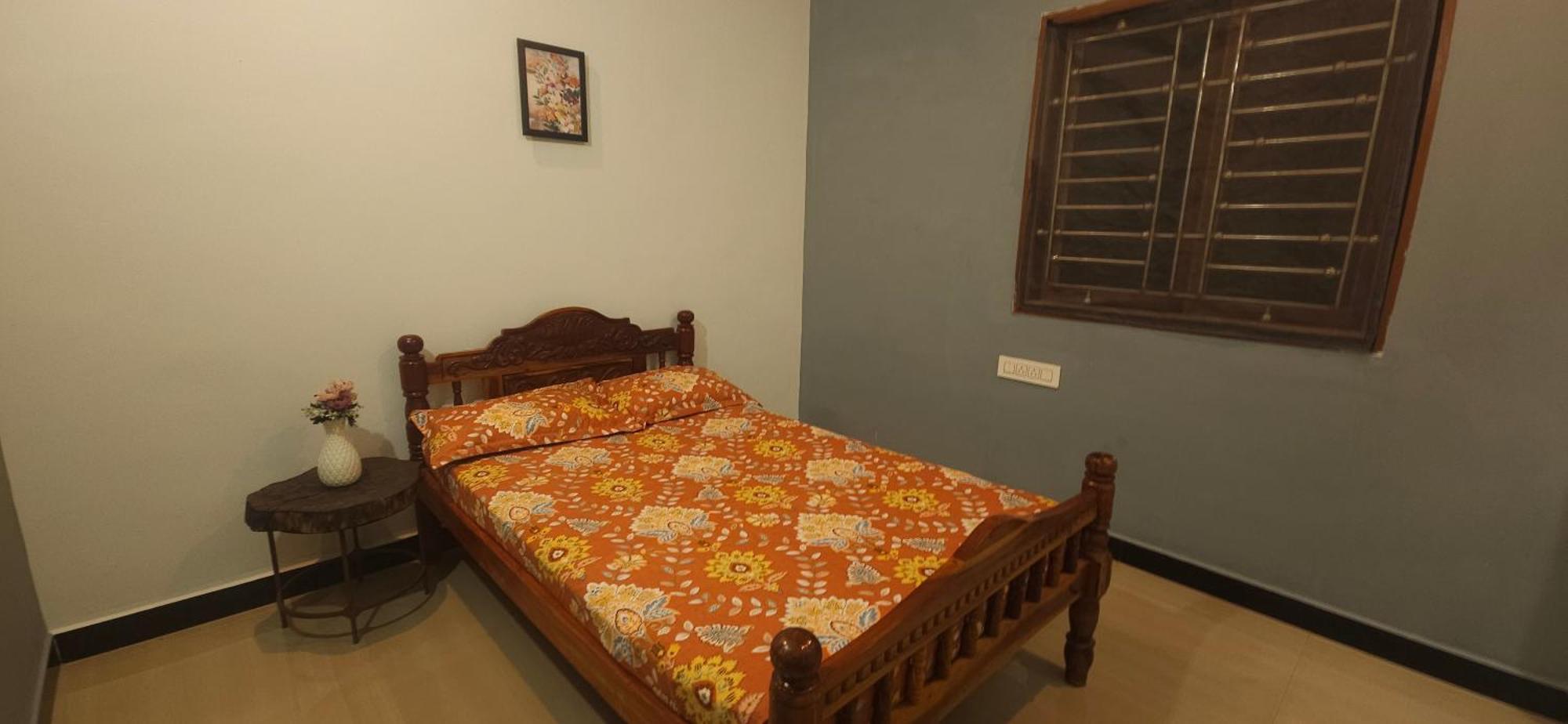 Shi'S Triveni Spacious 2Bhk Villa In Pappampatti, Коимбатур Экстерьер фото